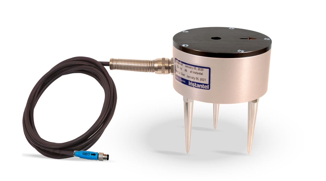Micromate Swedish Blasting Geophone and spikes installed