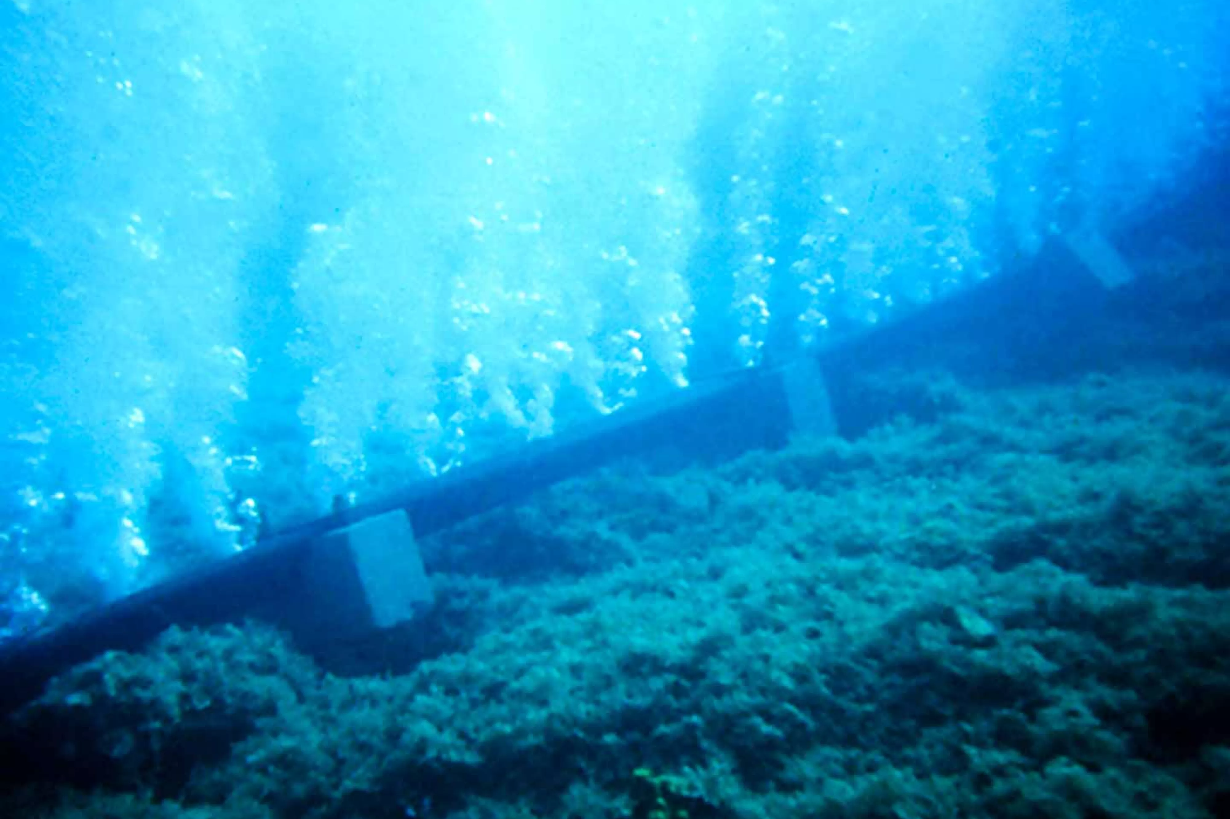 Underwater Monitoring with Bubble Curtain