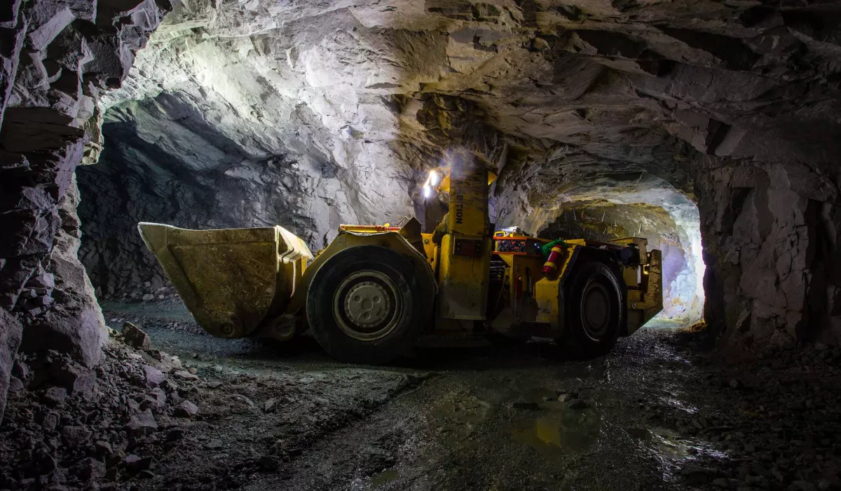 Caterpillar truck in underground tunnel